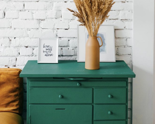 Entry way with green table